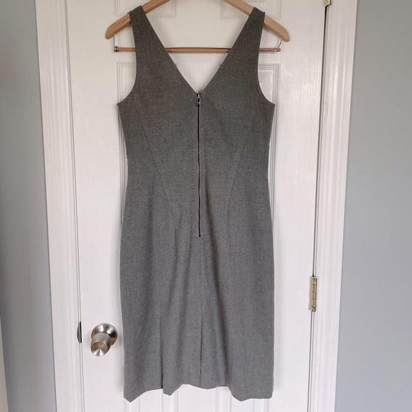 Banana Republic NWT sheath dress - Picture 2 of 3